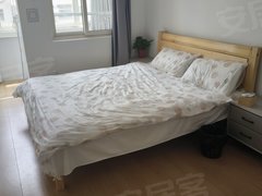 青岛市南八大湖如东路小区 2室1厅1卫出租房源真实图片