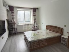 丹东振兴其它红房五中二院附近 步梯3楼 精装一室 包取暖 有空调 拎包住出租房源真实图片