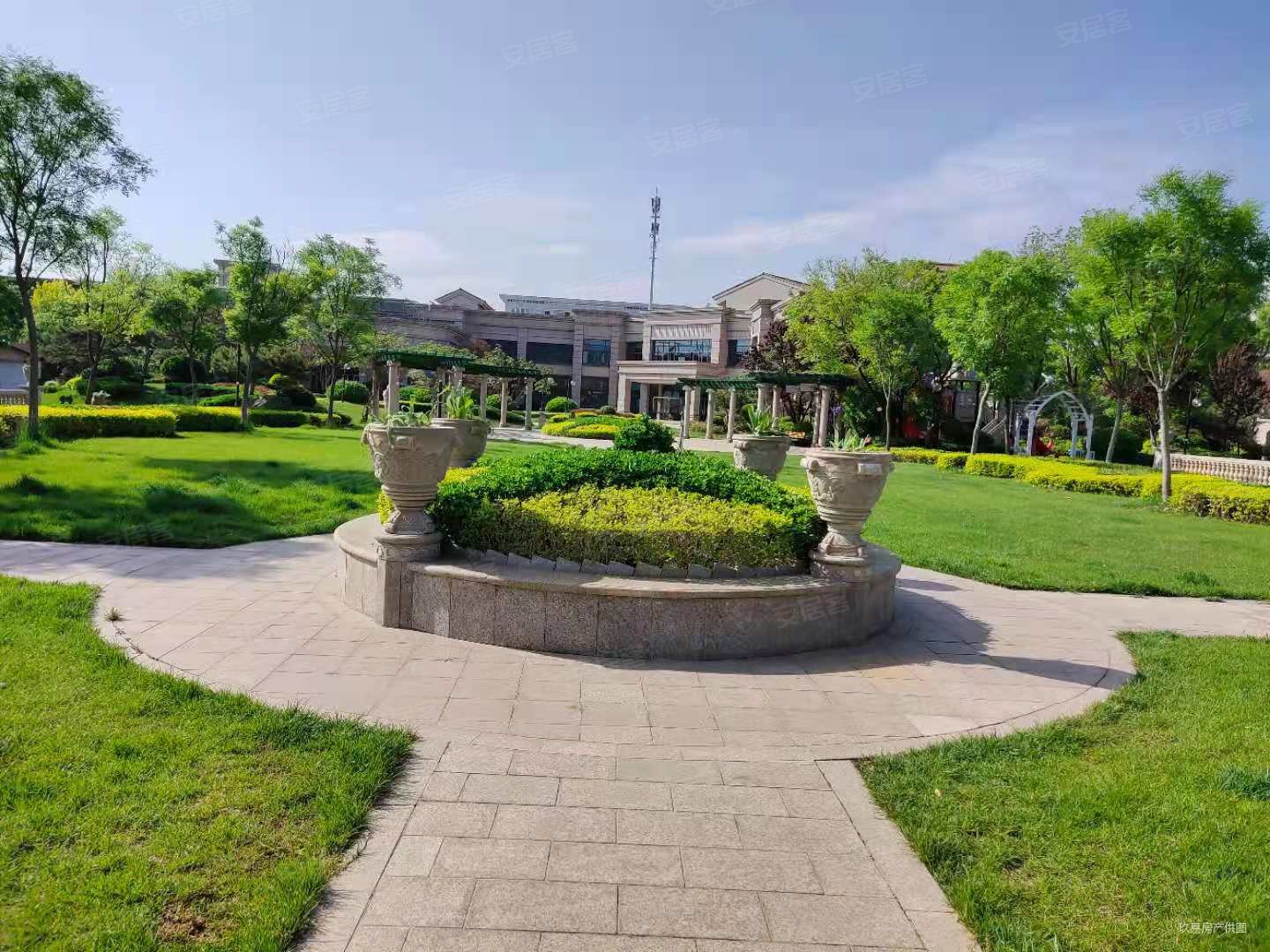 好墅带三面大院子淄博碧桂园双拼大别墅位置超棒