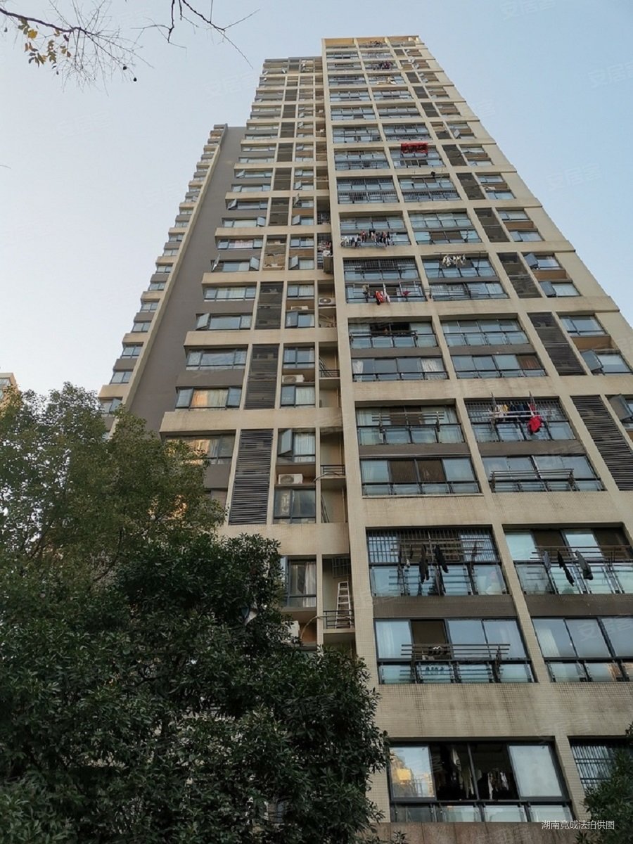 瑞盛云栖谷3室2厅2卫123.82㎡南北97万