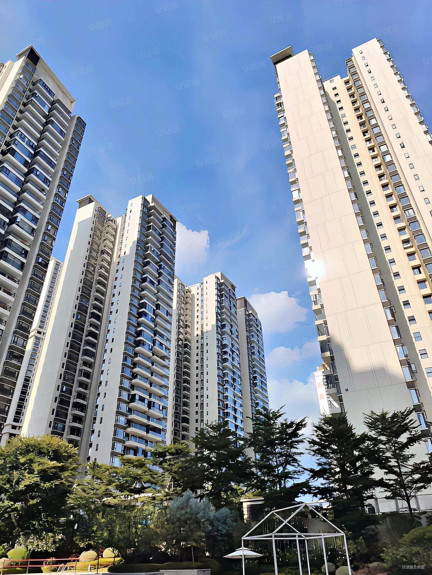 凯旋1号上水湾现房看江景青秀医科大旁