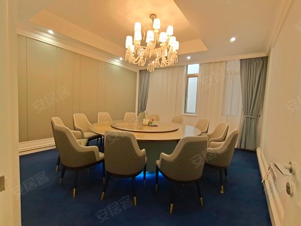 深圳龙华观澜观澜高尔夫露诗达区诚租露诗达 独栋豪宅 装修风格简约