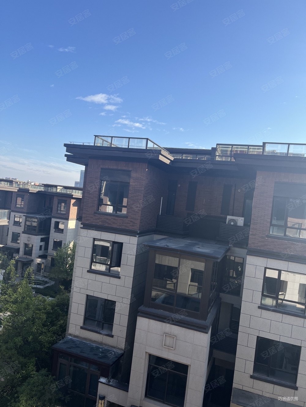 九龙湖地铁口 叠墅上下两层带露台使用面积200平,新力禧园(别墅)二手