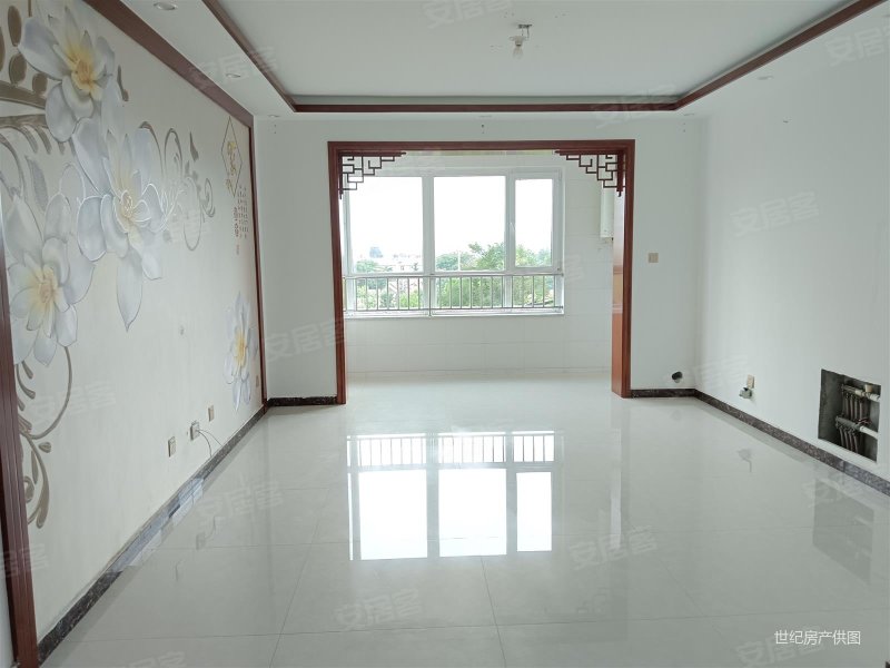 将军路  东城华府 精装基本未主  三室两厅  价格可商量