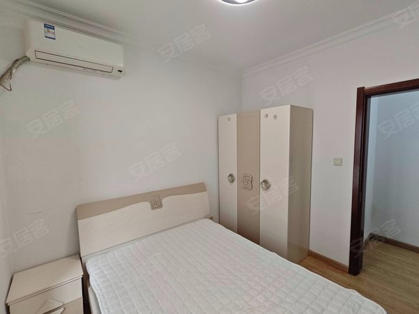 大连开发区万达广场鹏玥花园鹏玥花园 拎包入住 2室1厅1卫 电梯房近万达广场拎包入住出租房源真实图片