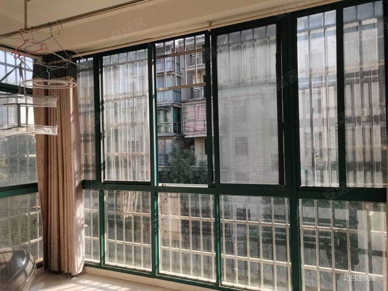 小三居 满五 购物方便 朝南 近医院 中间好楼层,城南花园二手房,72万