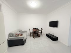 上海徐汇华东理工15号线罗秀路地铁口，精装南北两房一厅，底楼带院子，看房方便出租房源真实图片