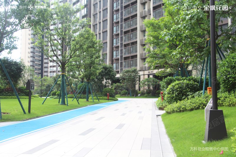 惠州万科大四居,在家目送孩子  ,急售,次新,婚房