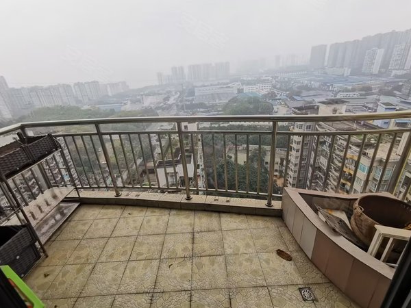 重庆南岸回龙湾回龙湾小区南岸区 回龙湾小区 二房 1800元月出租房源