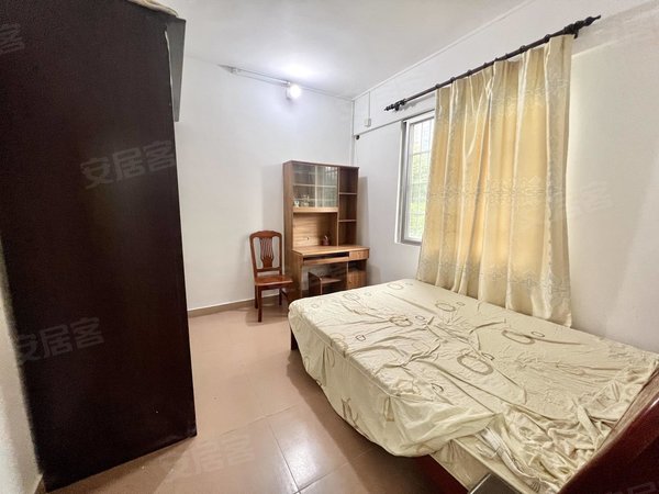 广州白云广州大道北云和花园同和地铁口 电梯四房 民水民电 有意看房