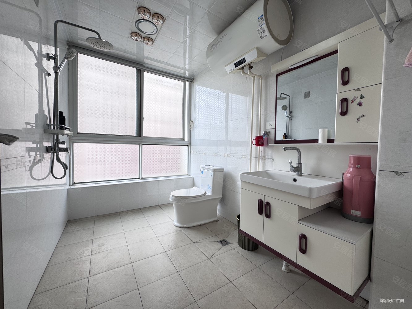 渝鄂光福苑3室2厅2卫125㎡南北33万