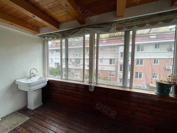 杭州富阳富春天河富春湾小区天河富春湾小区精装修3室朝南,户型通透