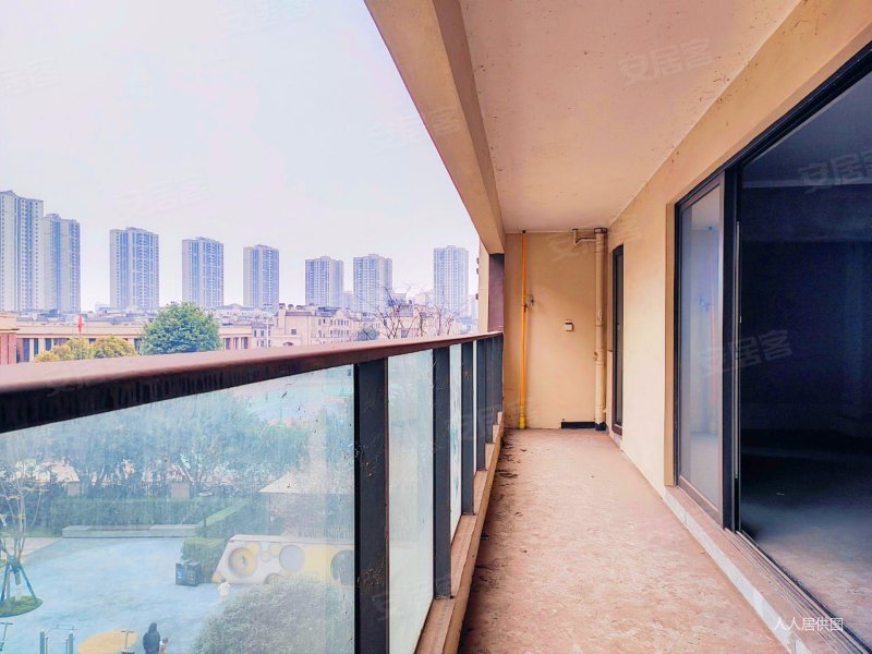 融创欧麓花园城博琅瀚庭m31二手房,125万,4室2厅,2卫,149.