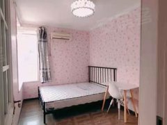 北京通州土桥七号线 环球影城旁 加州小镇B区精装南向主卧飘窗1850限时出租房源真实图片