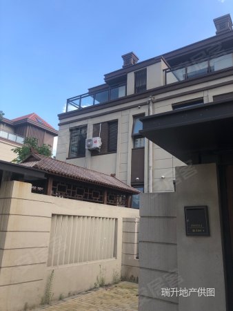 富力城别墅200万,毛坯房随意装修