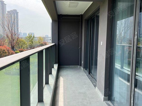 杭州萧山城厢众安荷源府整租  洋房 四房两厅两卫  7000 精装修  手慢