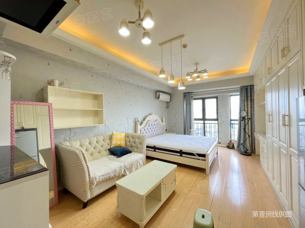 经开万达soho公寓 带电梯 商圈成熟 交通便利 临地铁