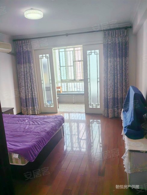 一品嘉园房龄新环境整洁物业管理规范采光好诚心卖有钥匙