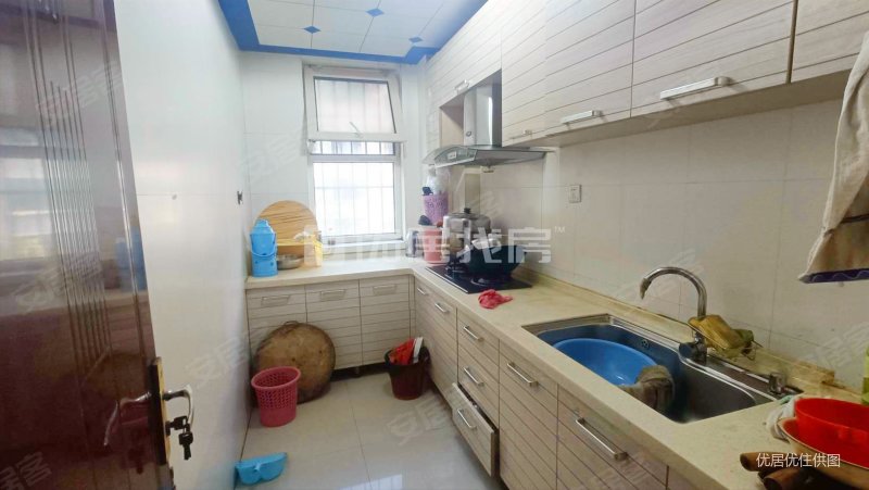 盛泰阳光四季3室1厅1卫88㎡南49.8万