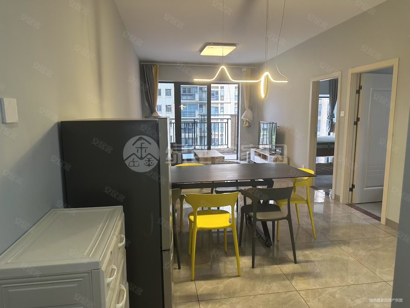 中骏蓝湾香郡3室2厅2卫87.02㎡南北59万