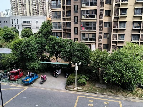 苏州吴中郭巷尹东八村(二区)近天运广场,吴中保税区,生物医药产业园