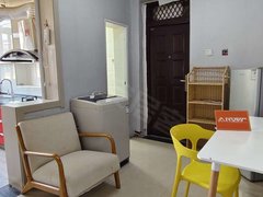 阜阳颍东北京东路爱情海 海亮江湾城 开乐小区 育新小学 十中 家具齐全出租房源真实图片