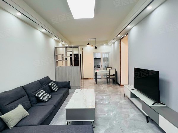 成都彭州彭州城区丽景小区丽景小区 2室2厅1卫 南北通透 精装修 电梯