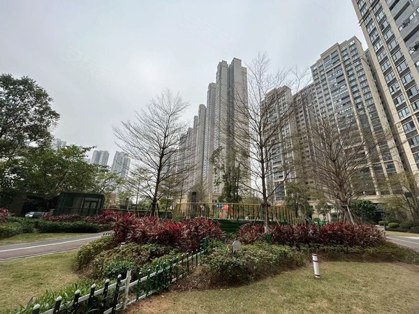 【多图】亚运城天峯,亚运城租房,亚运城天峯 4室2厅2卫 配套齐全 精