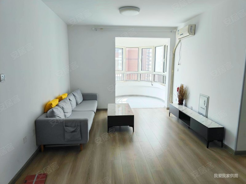 津铁泽苑 边户 小区中间位置  随时看房  业主急卖