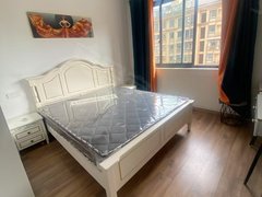 绍兴诸暨诸暨市区飨街附近，两室一厅，拎包入住，付款灵活啊出租房源真实图片