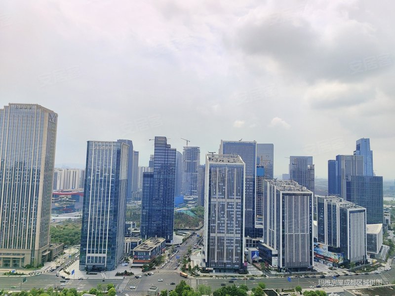 成都房产网>成都二手房>天府新区二手房>西博城二手房>广汇御园(一期)