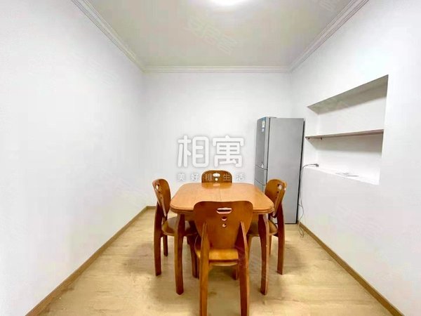 杭州上城城站建国南苑(南3区)江城路地铁 建兰中学 吴山广场 河坊街 可短租 南北通透出租房源真实图片
