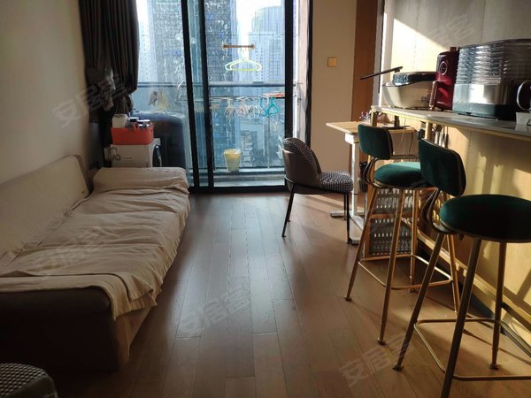 深圳福田华强北宝树台华强北精装公寓两房一厅一卫,出租房源真实图片