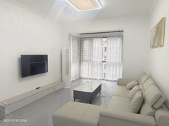 黄石阳新喜临门广场急租！城东家天下精装电梯2房3台空调1500月看房指纹密码锁出租房源真实图片