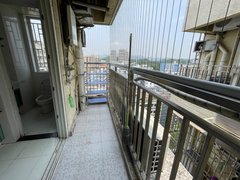 深圳南山西丽留仙居 电梯两房带阳台整租 可以养宠物 看房提前联系出租房源真实图片