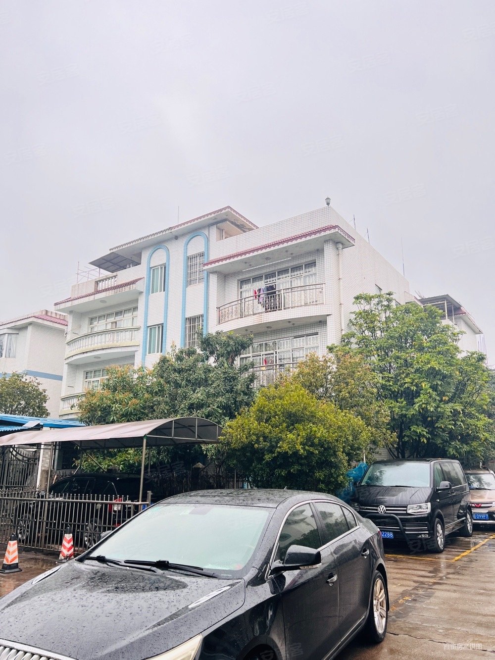 业主急受柳北区桂景湾独栋别墅新装3层江景房带车位