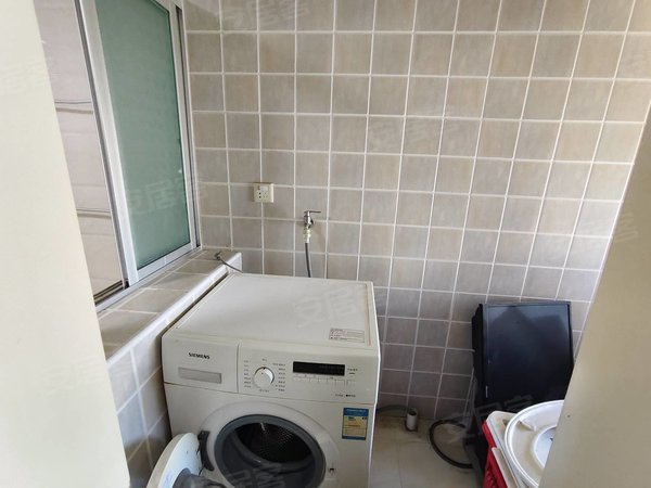 吉安吉州沿江路中央福邸城南儒林里旁精装两房两厅一卫，家具家电齐全，拎包入住出租房源真实图片