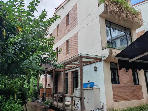 深圳罗湖银湖颐园(别墅)银湖独栋别墅!带前后花园!南北通!