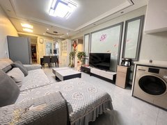 兰州榆中兰州大名城欧式装修 住家两室出租 生活便利 小高层 设施齐全出租房源真实图片