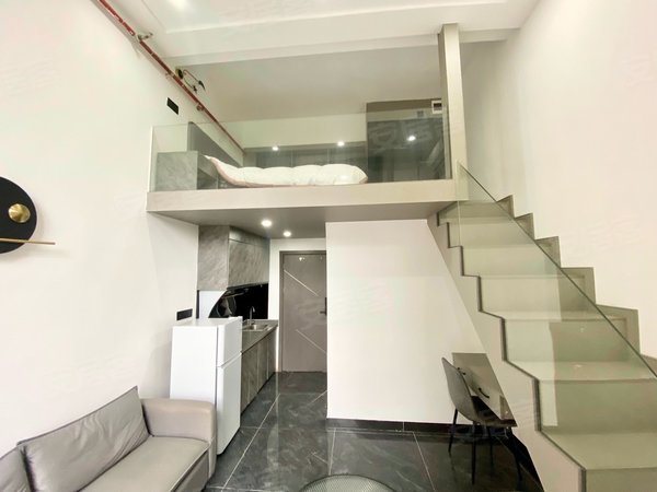 广州海珠江南西荔福路99号自建房江南西 绝美复式公寓 不走巷子 近