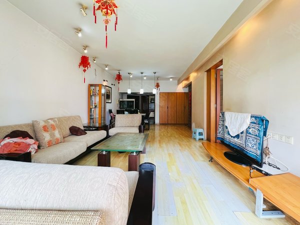 重庆两江新区黄泥磅天骄俊园两江新区 天骄俊园 三房 2400元月出租