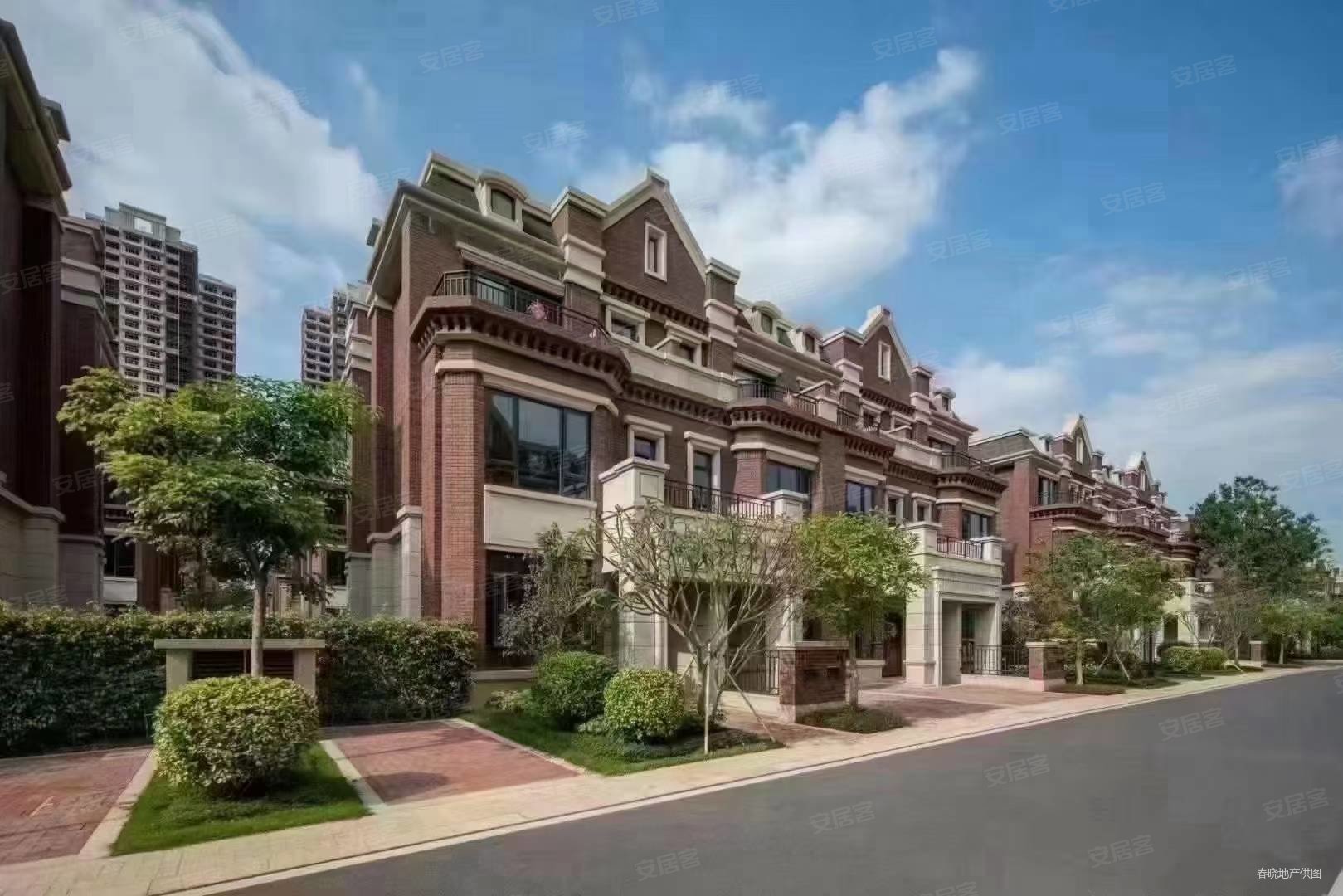 新小区艺境松山湖联排别墅业主急售全小区性价比之一价格可议