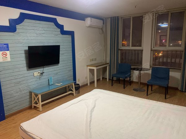 青岛平度李园圣凯国际圣凯国际15楼精装出租,家具家电齐全,每月800元