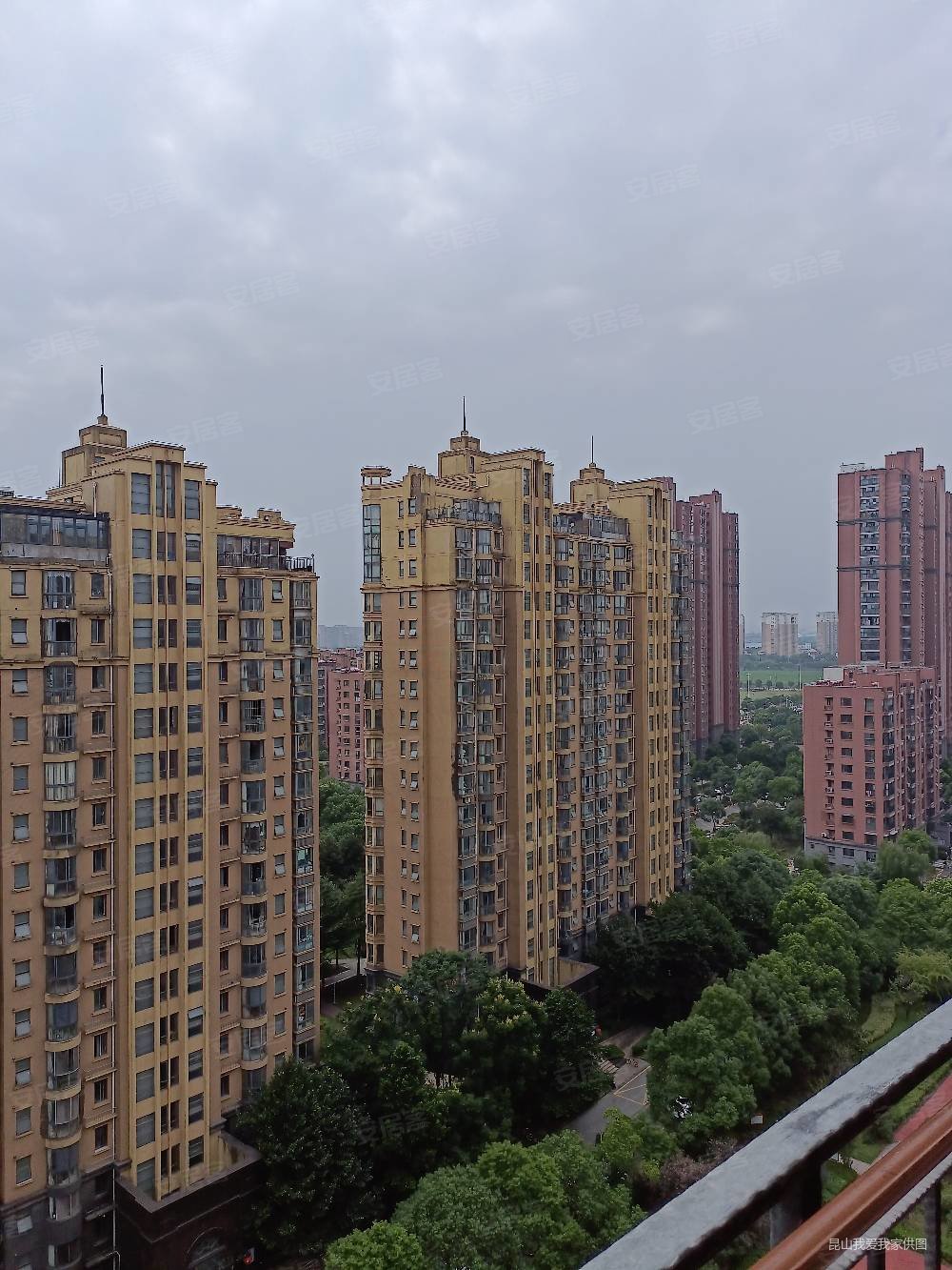 琨城帝景园电梯房满五两房朝南景观楼层