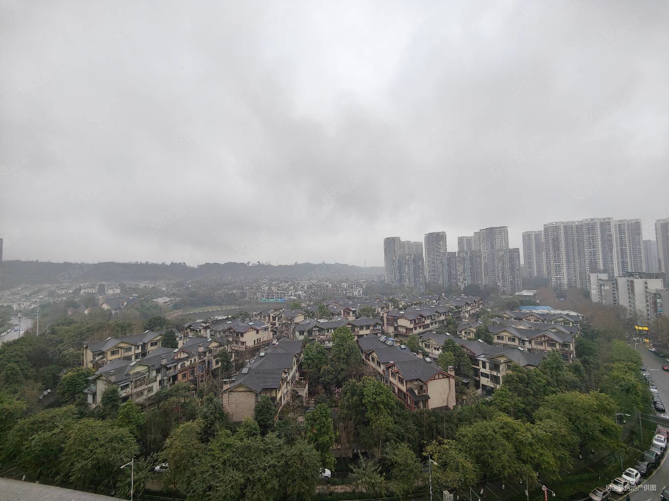 重庆房产网>重庆二手房>渝北二手房>鸳鸯二手房>融科金湖湾>1365_1024