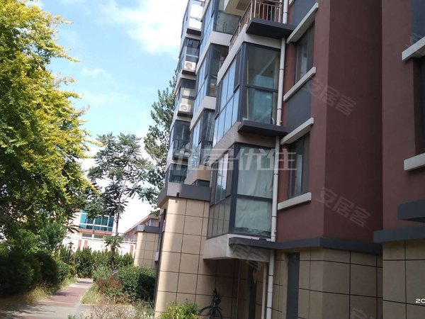 青岛莱西水集香格丽苑婚房精装未住,第一次出租,家具家电齐全拎包入住