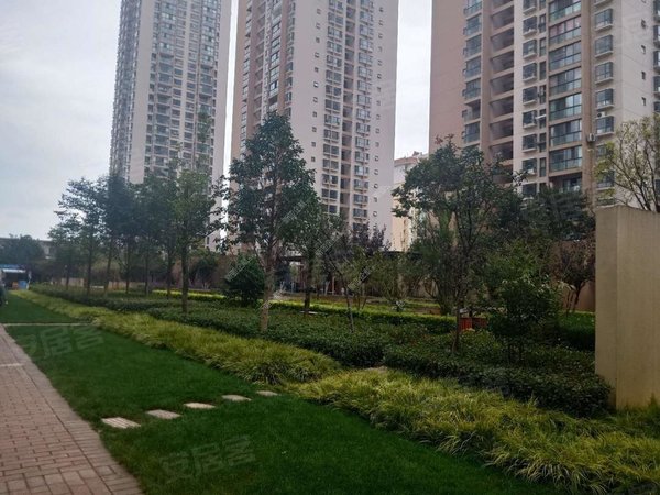 【多图】润城2区,大商汇租房,空房出租 精装2房