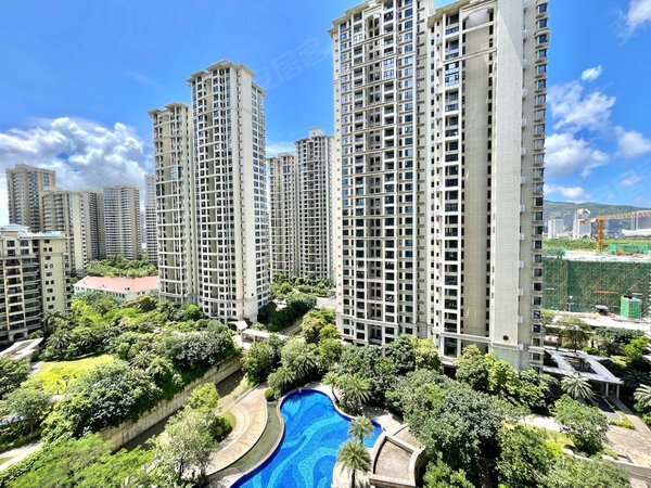 珠海横琴横琴口岸k2荔枝湾(北区)荔枝湾复式4房 订制衣柜 配置齐全