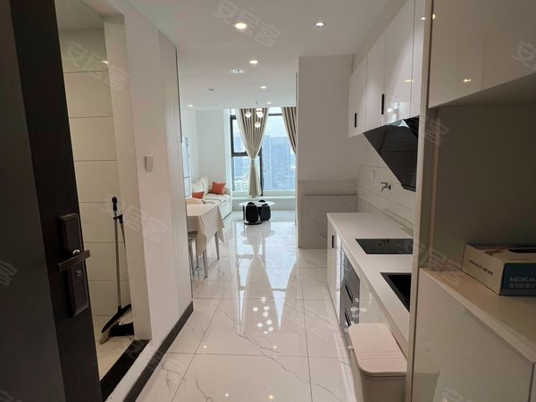 【多图】世界城创世界,光谷东租房,精装loft 超大落地窗 采光非常好