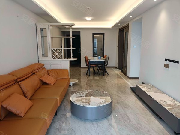 佛山禅城绿岛湖信业阳光城檀悦2号线绿岛湖站旁  信业阳光城檀悦 3室2